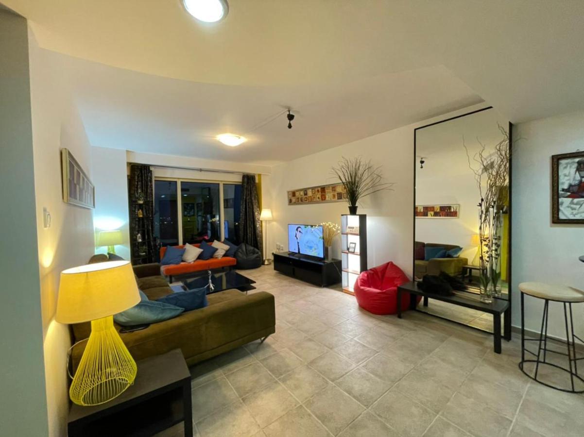 Travelers Backpackers Pansiyon Dubai Dış mekan fotoğraf