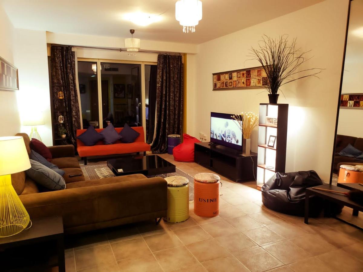 Travelers Backpackers Pansiyon Dubai Dış mekan fotoğraf