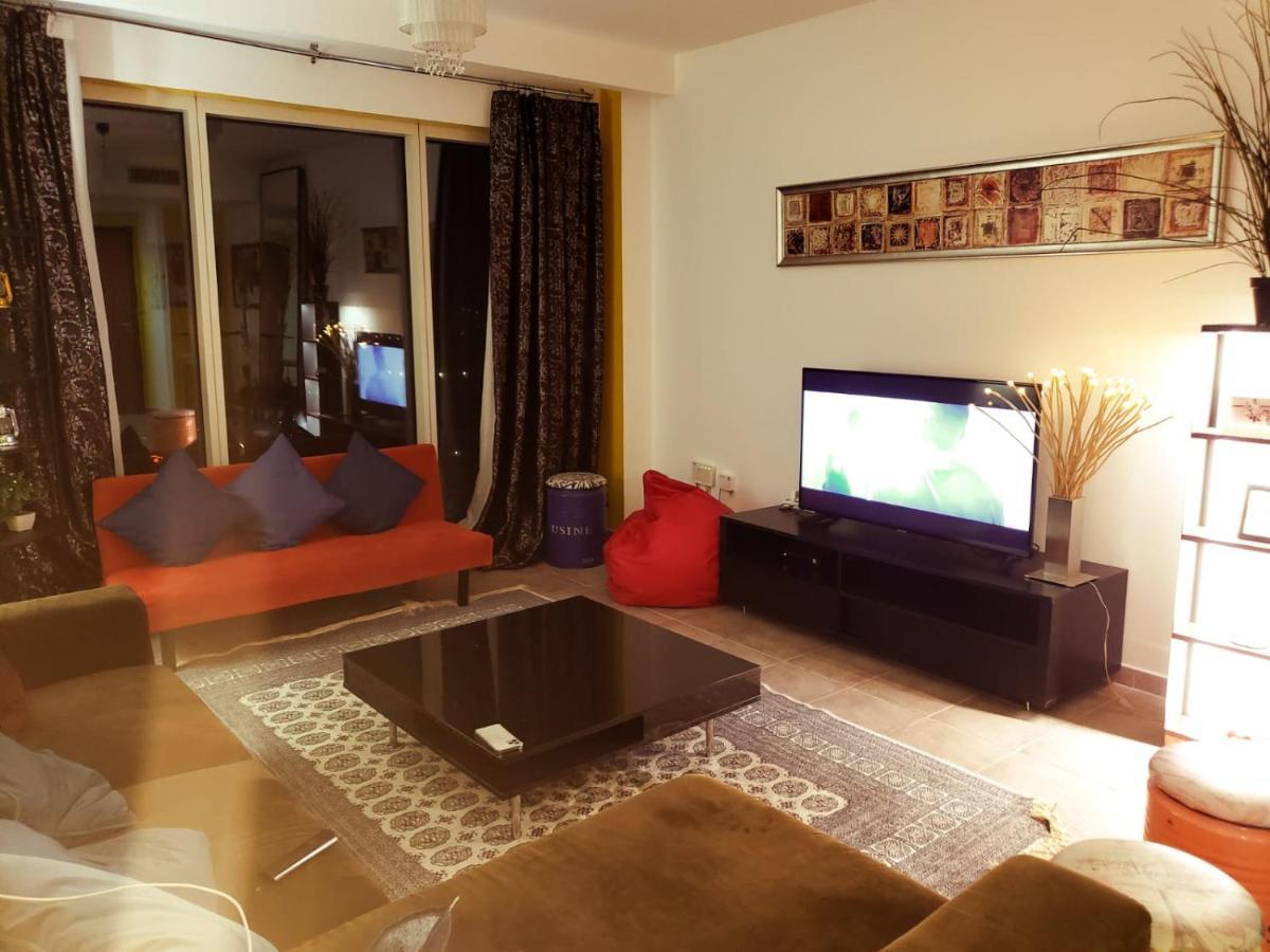 Travelers Backpackers Pansiyon Dubai Dış mekan fotoğraf