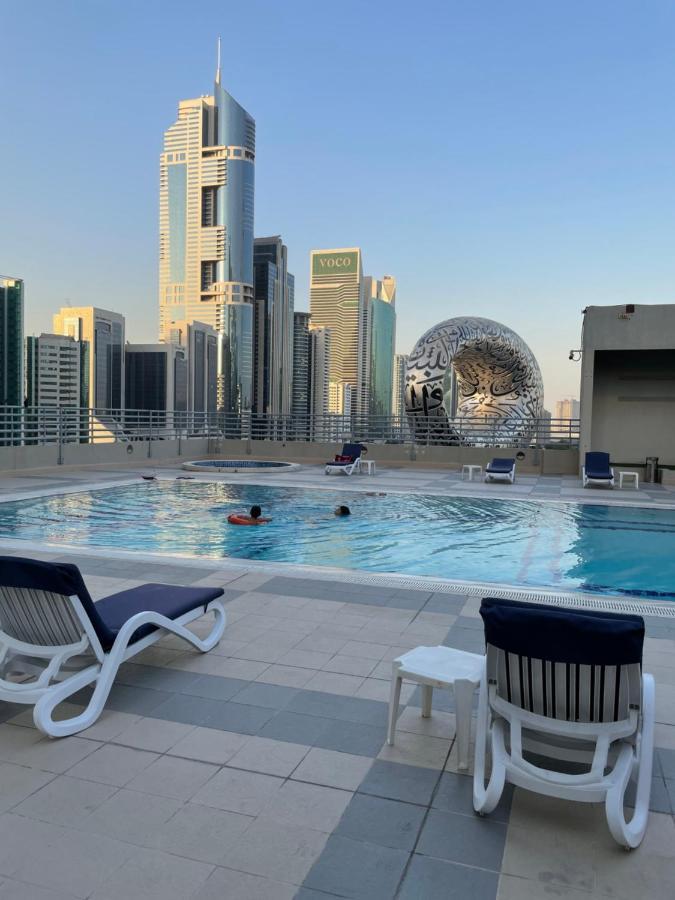 Travelers Backpackers Pansiyon Dubai Dış mekan fotoğraf