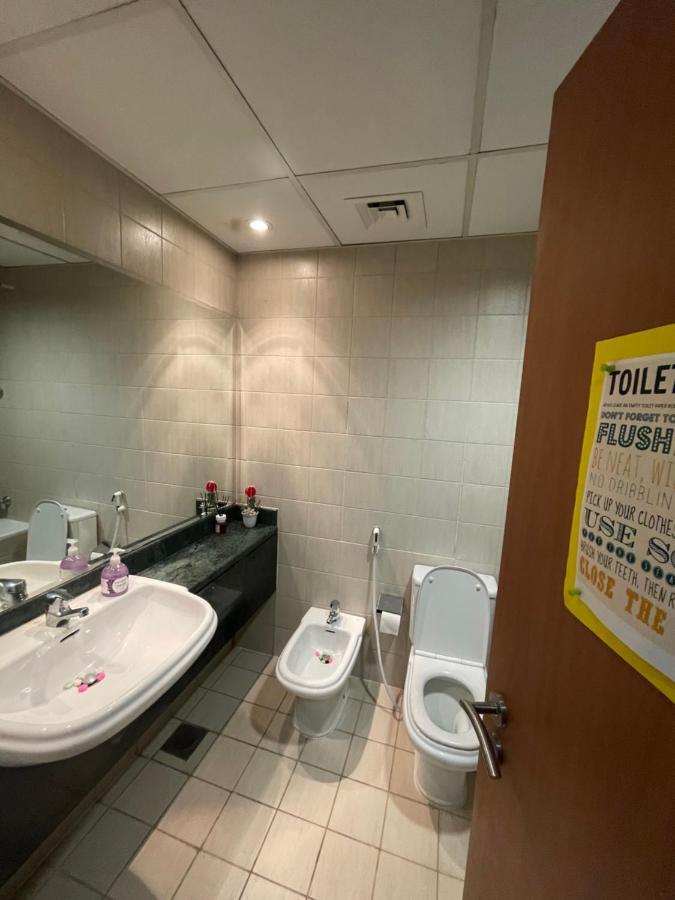Travelers Backpackers Pansiyon Dubai Dış mekan fotoğraf