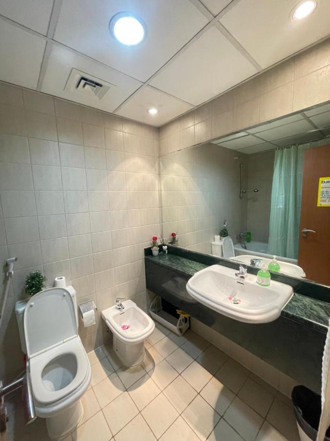 Travelers Backpackers Pansiyon Dubai Dış mekan fotoğraf
