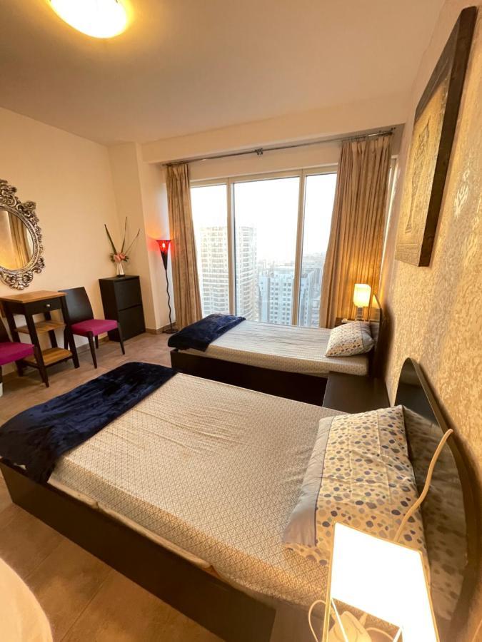Travelers Backpackers Pansiyon Dubai Dış mekan fotoğraf