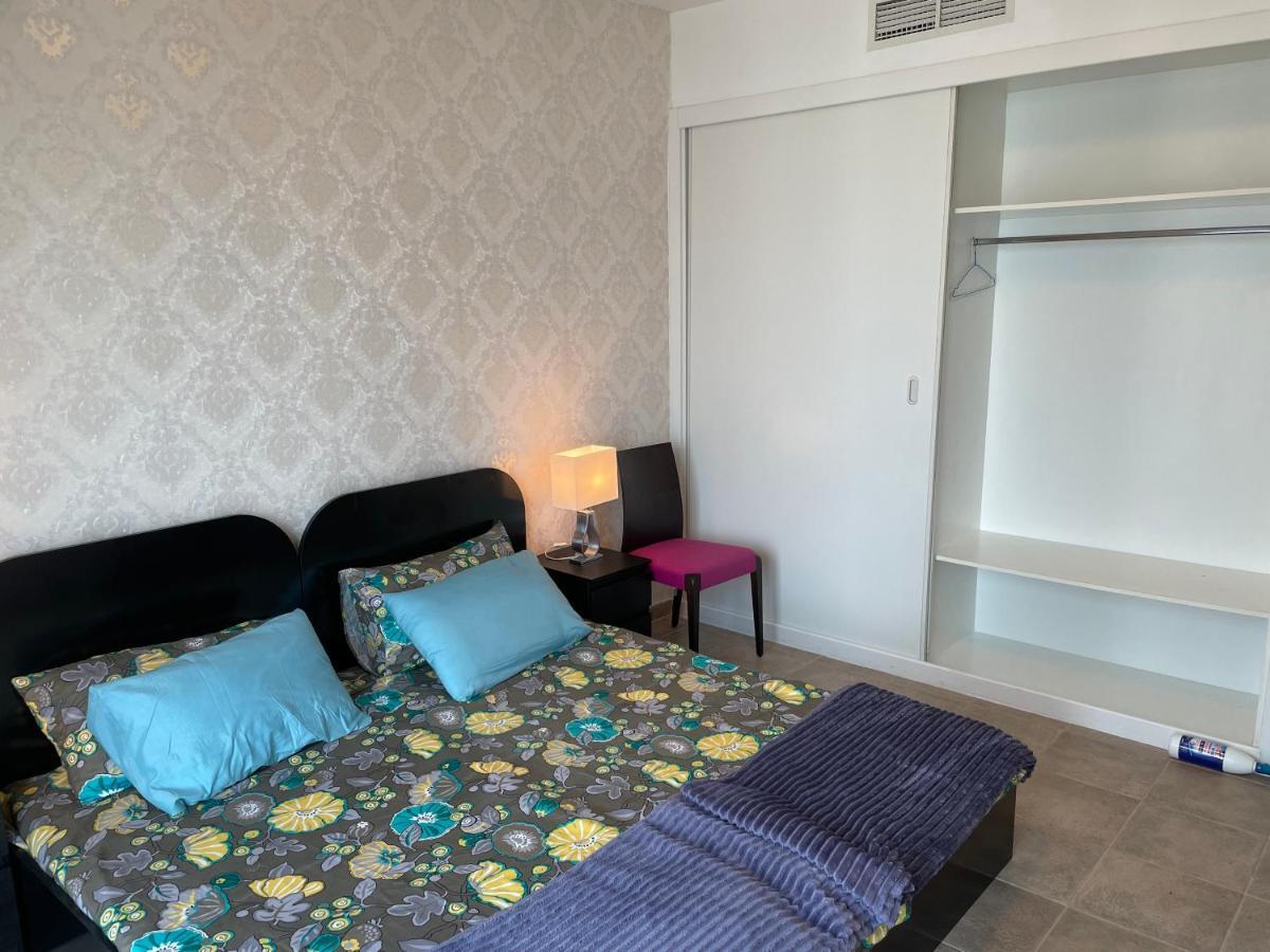 Travelers Backpackers Pansiyon Dubai Dış mekan fotoğraf