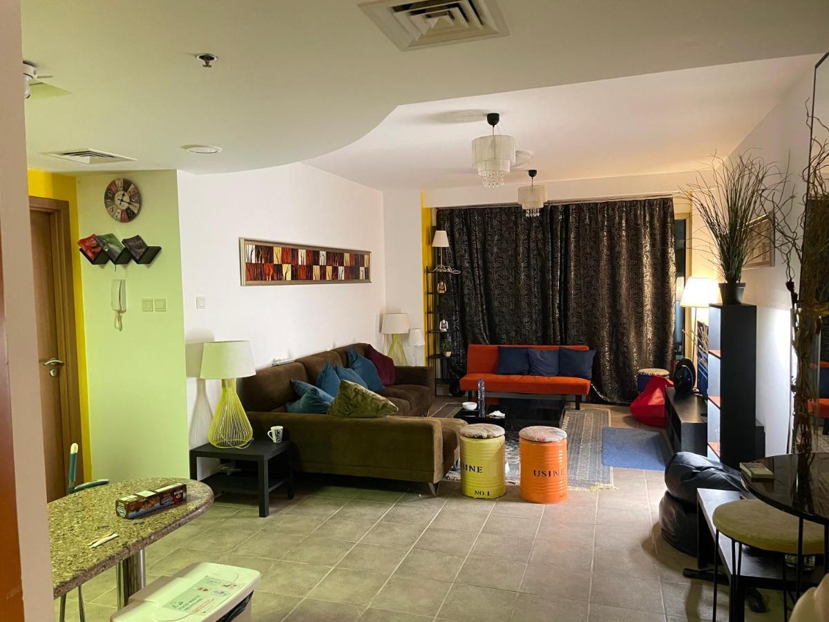 Travelers Backpackers Pansiyon Dubai Dış mekan fotoğraf